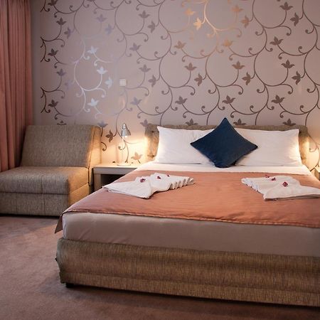 Hotel Kralj Vrnjačka Banja Стая снимка
