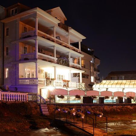 Hotel Kralj Vrnjačka Banja Екстериор снимка