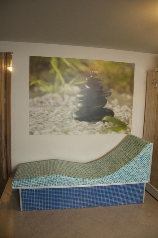 Hotel Kralj Vrnjačka Banja Екстериор снимка